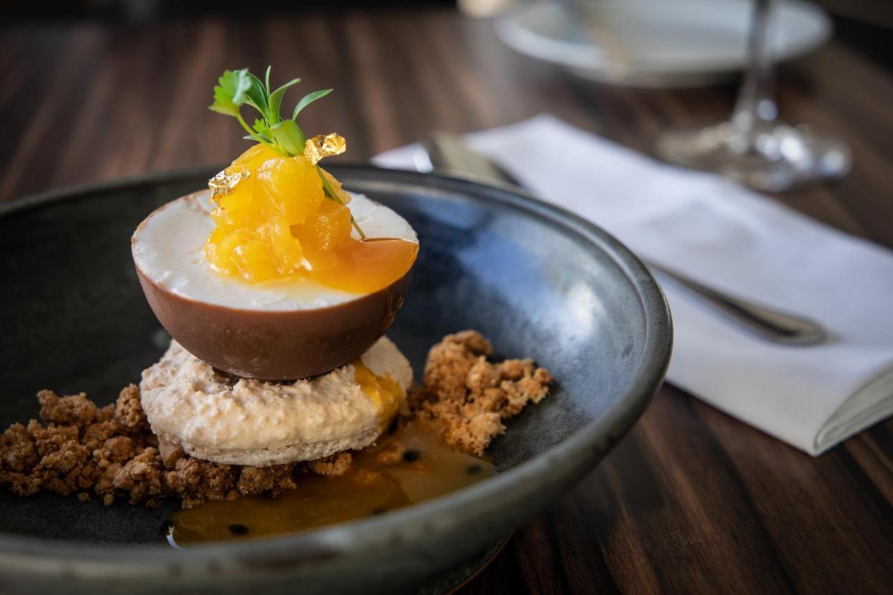 The George Hotell Christchurch Eksteriør bilde A dessert at the restaurant
