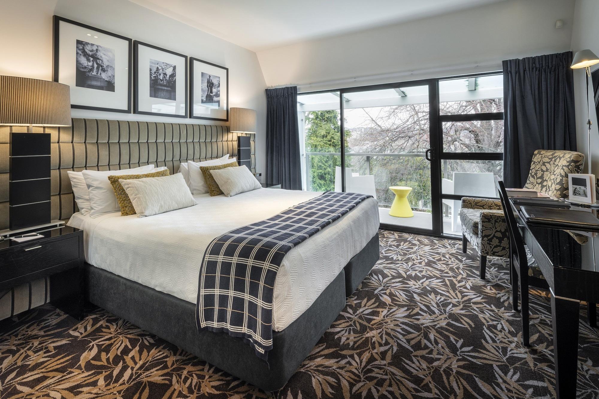 The George Hotell Christchurch Eksteriør bilde A room at the hotel