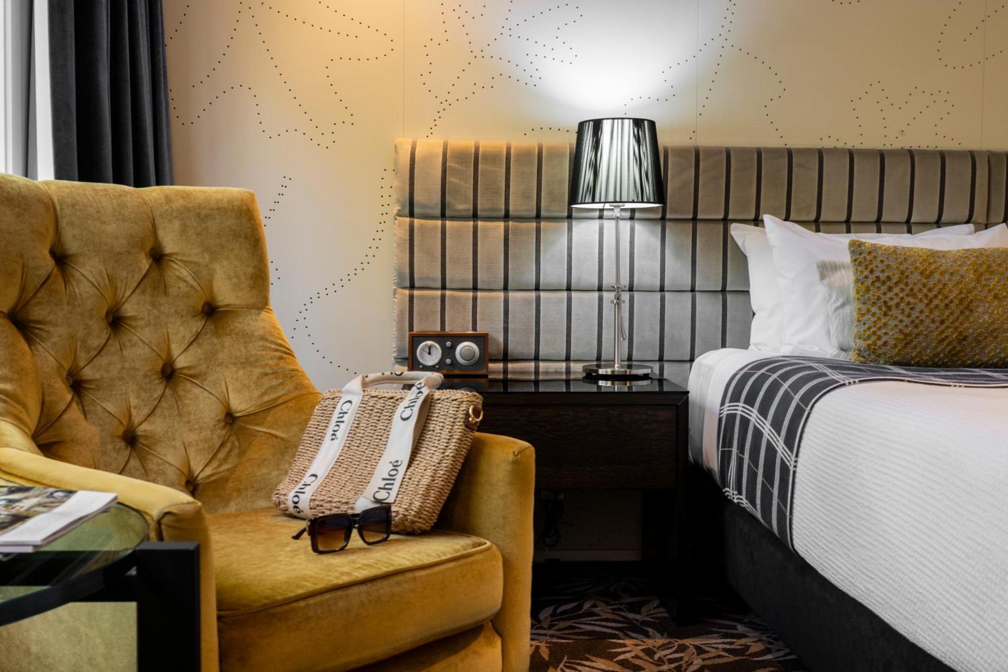 The George Hotell Christchurch Eksteriør bilde Deluxe room