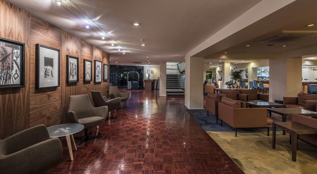 The George Hotell Christchurch Eksteriør bilde The interior of the hotel